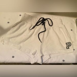 White lace up shorts. Small. Great condition